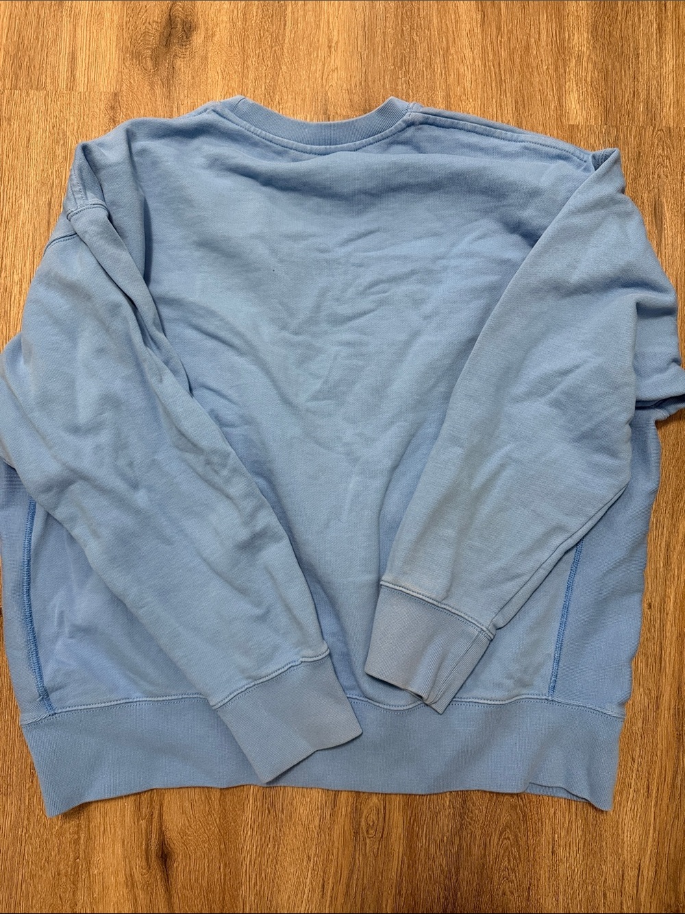 Nike Light Blue Crewneck Sweatshirt with Red Swoosh and White Logo - Picture 3 of 3